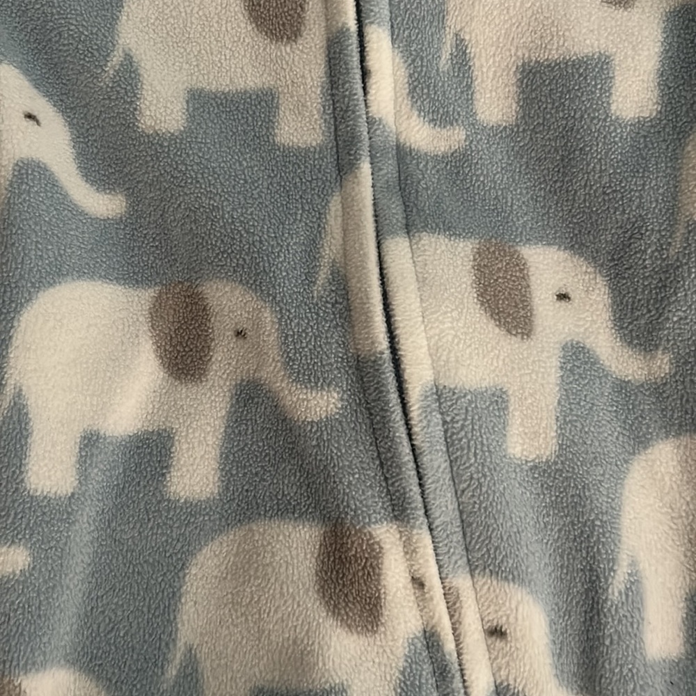 Fleece elephant footies - Picture 2 of 3